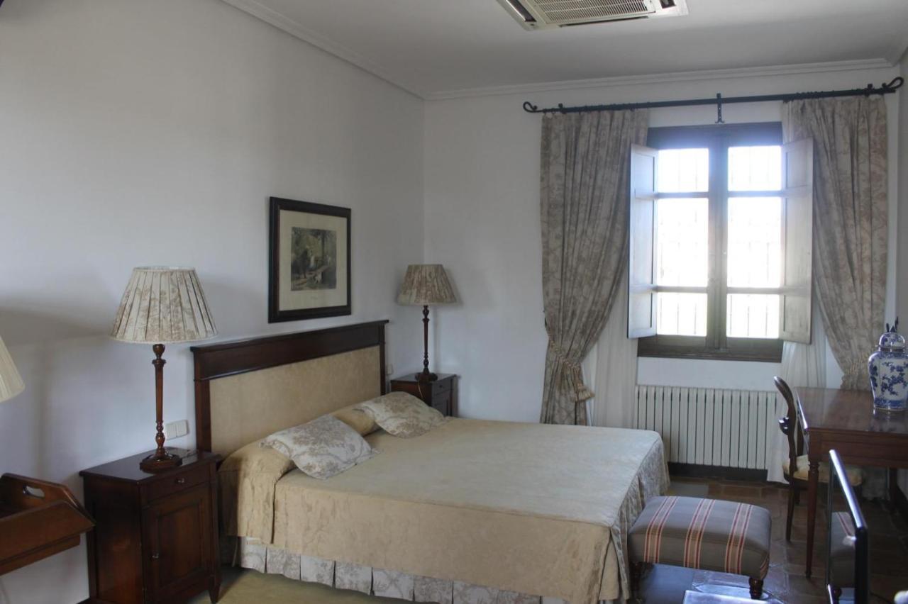 Vettonia Hotel Ávila Ngoại thất bức ảnh